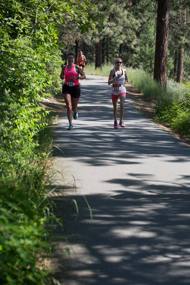 lindsay and I after mile 20-21