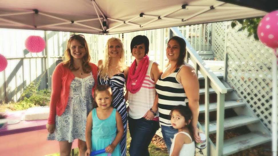 cassie, tiah, tami, cheyenne, cassara and I at baby shower