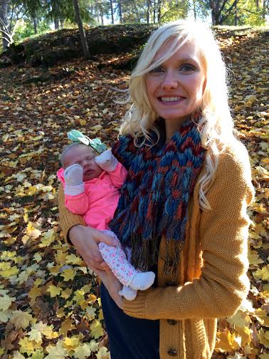Reagan & mom manito 2 weeks old