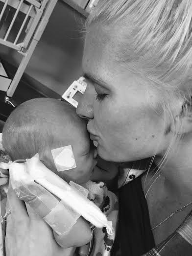 22nd B&W kisses