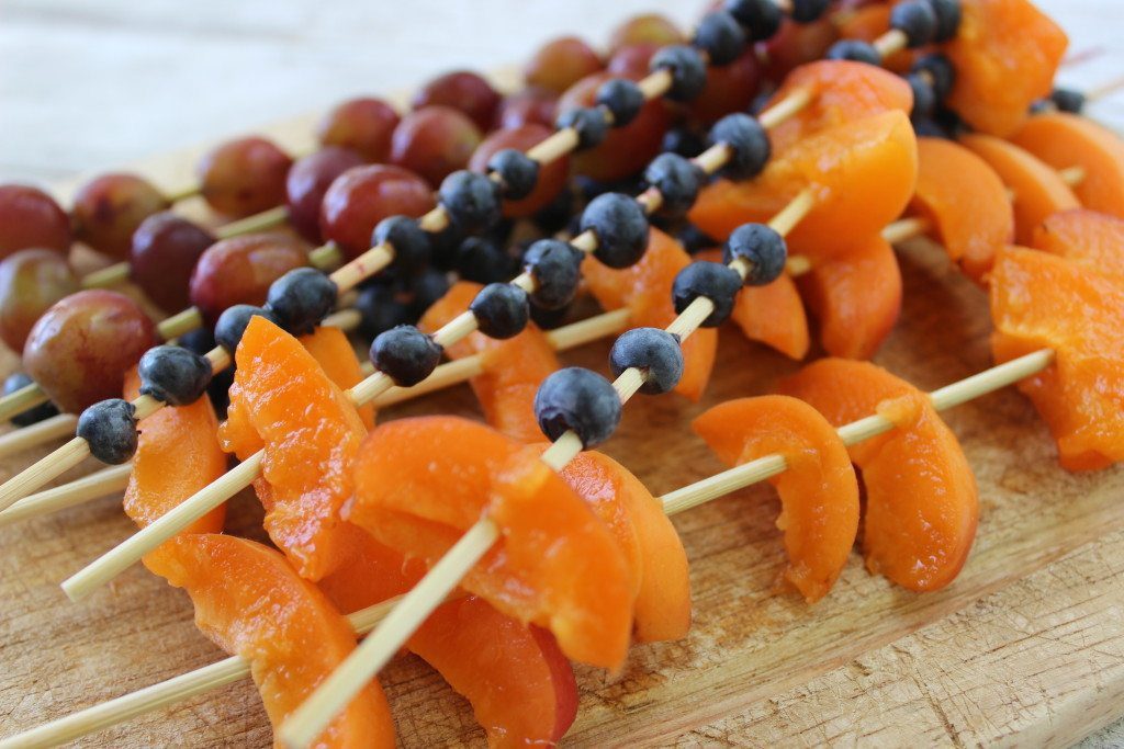 Frozen-Fruit-Kabobs