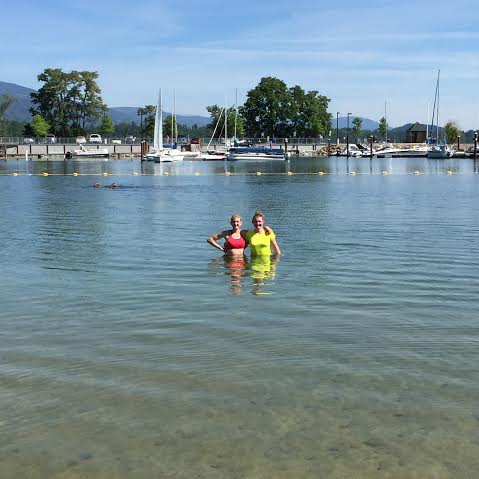 beach-dipping-with-cassie