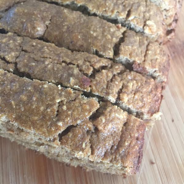 Flourless Banana Bread, dairy free 7 ingredients