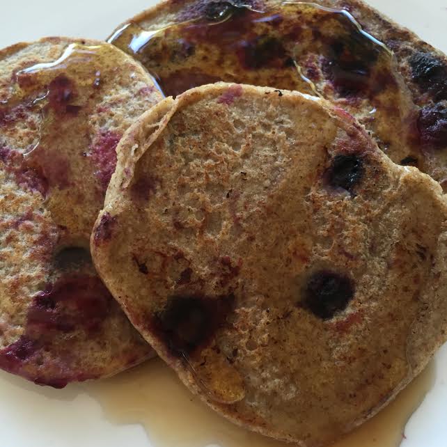 Vegan Flourless Blueberry Pancakes (GF)